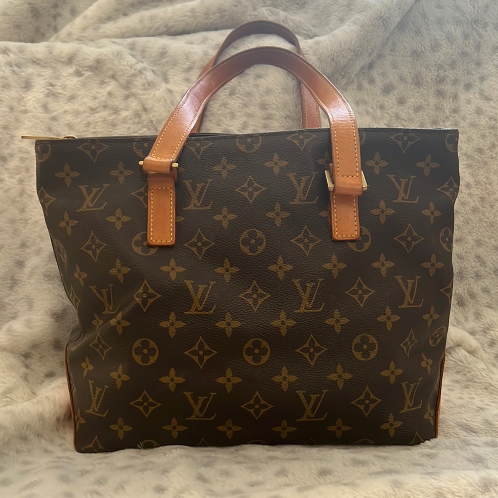 LV purse